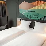 מלון Ibis Styles 3*