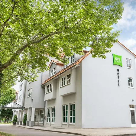 Hotel Ibis Styles 3*