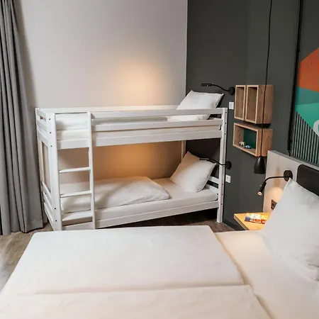 Ibis Styles 3*