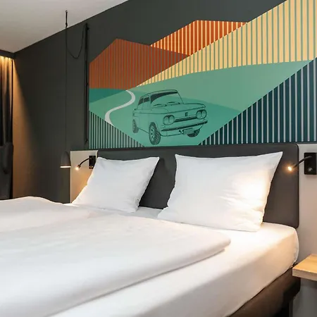 מלון Ibis Styles 3*