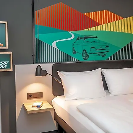 Ibis Styles 3*