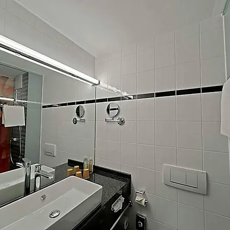Ibis Styles 3*