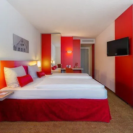 מלון Ibis Styles 3*